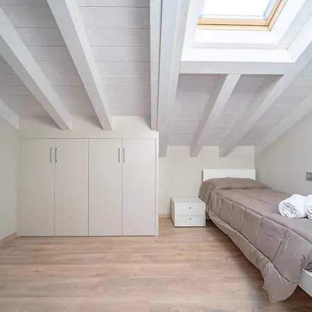 Baia Di Piona Appartement Colico