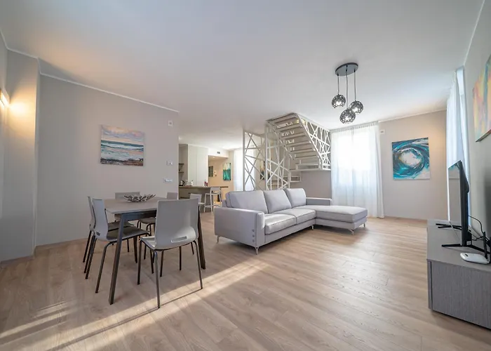 Baia Di Piona Appartement