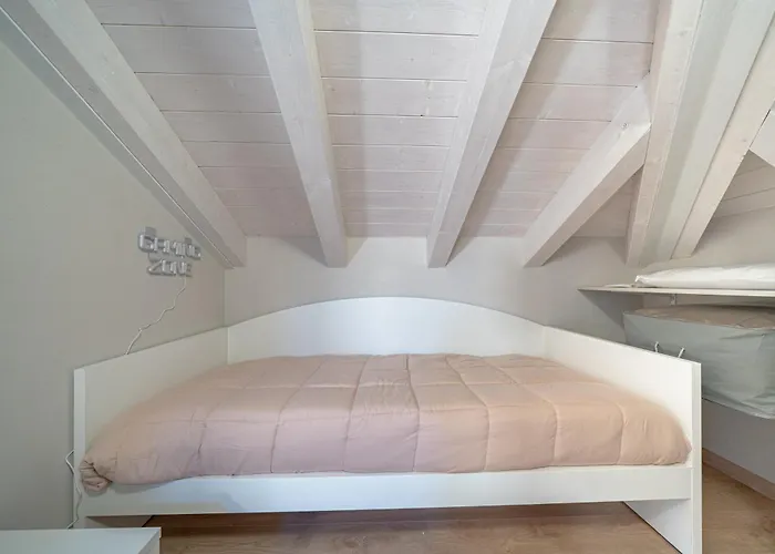 Baia Di Piona Appartement *