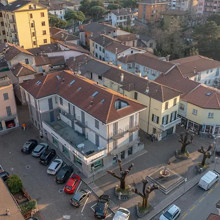 Baia Di Piona Apartment
